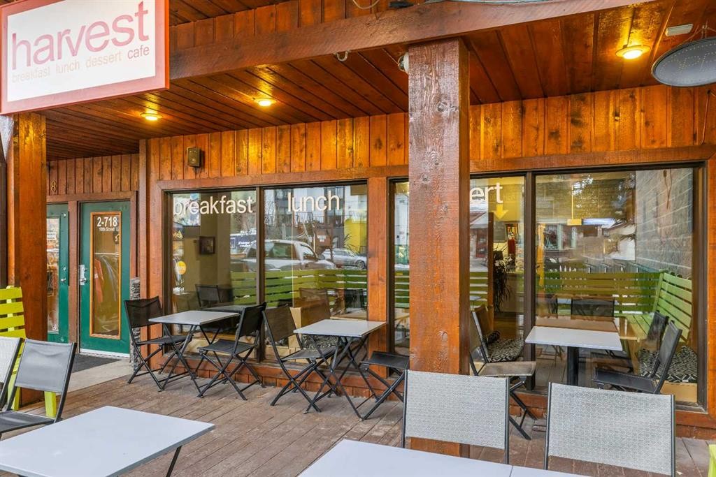 2-718 10Th Street, Canmore, AB
