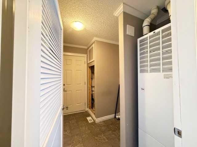 401 12 Street Sw, Slave Lake, AB - Indoor