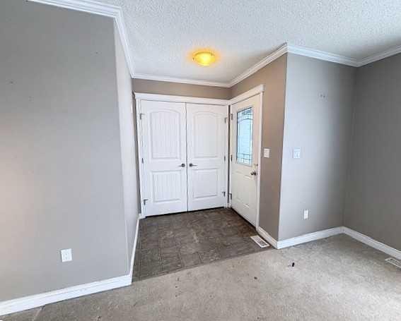 401 12 Street Sw, Slave Lake, AB - Indoor Photo Showing Other Room