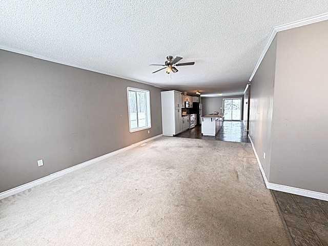 401 12 Street Sw, Slave Lake, AB - Indoor Photo Showing Other Room