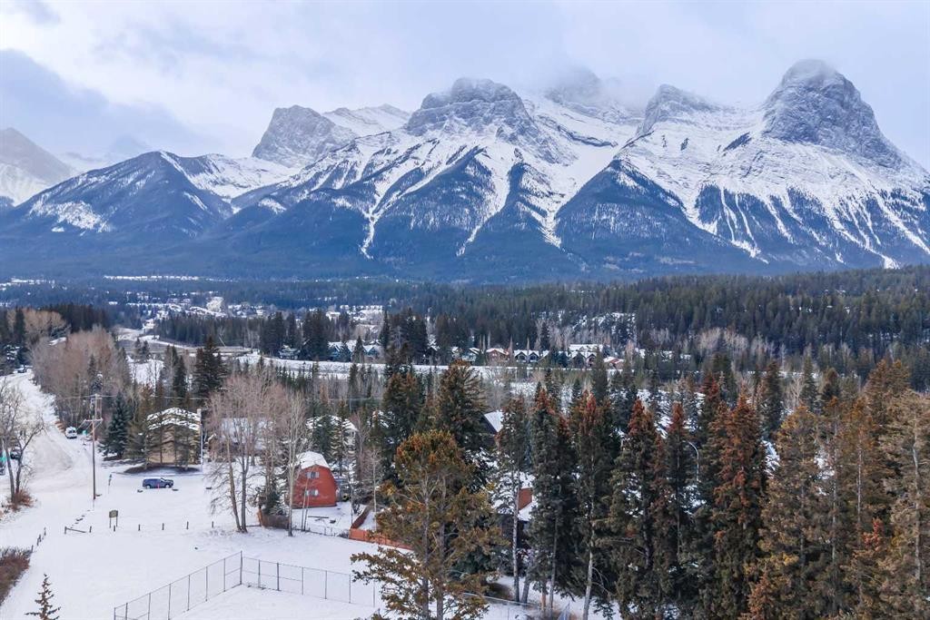 1001 9Th Avenue, Canmore, AB - Outdoor With View