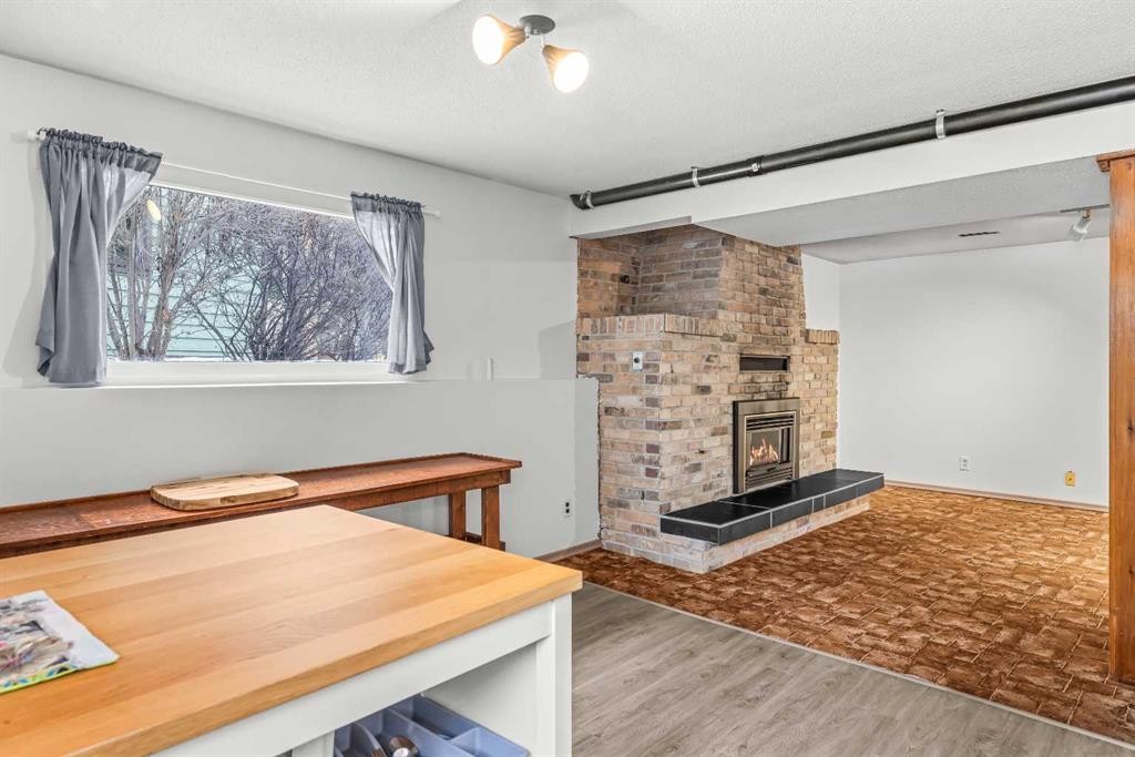 1001 9Th Avenue, Canmore, AB - Indoor With Fireplace