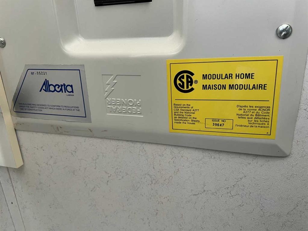 806 5 A Street, Fox Creek, AB -