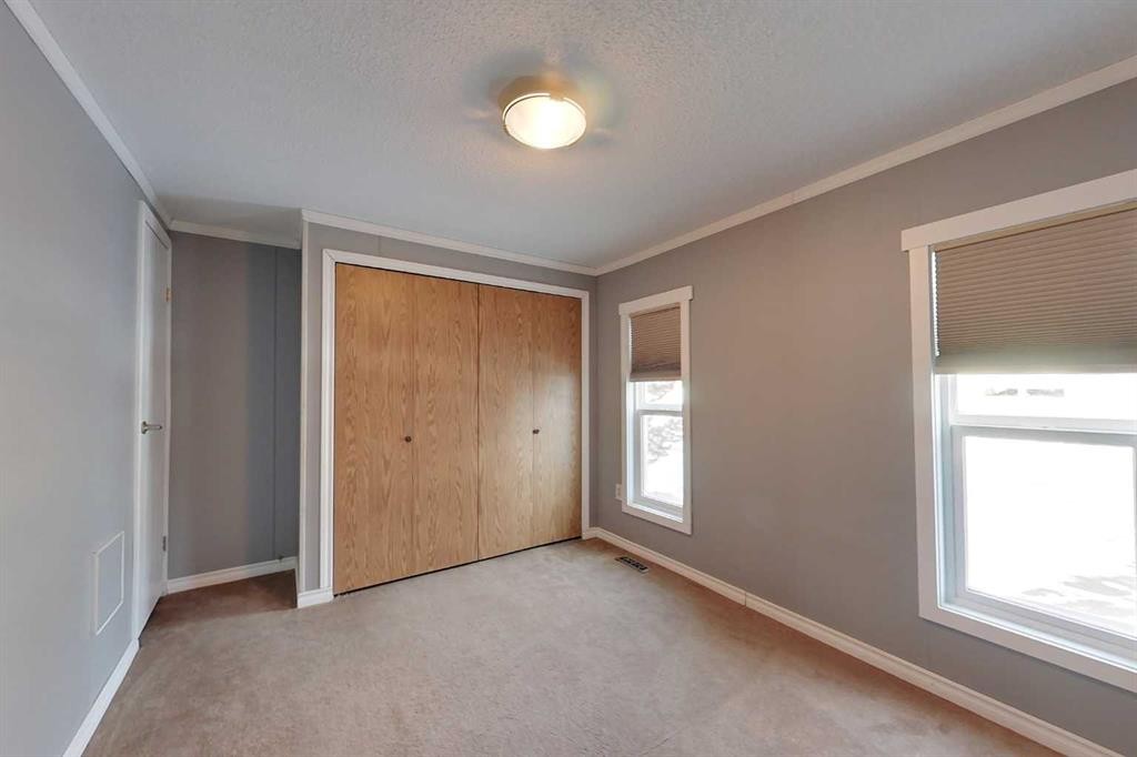 725 6 Avenue Nw, Slave Lake, AB - Indoor Photo Showing Other Room