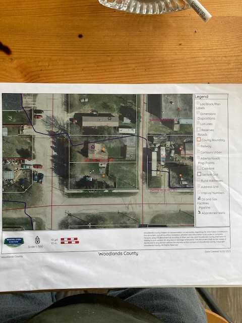 301/303 4 Street, Blue Ridge, AB