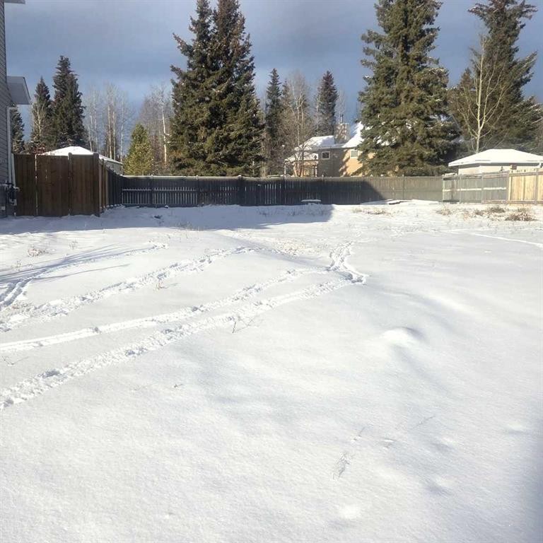 6118 11 Avenue, Edson, AB