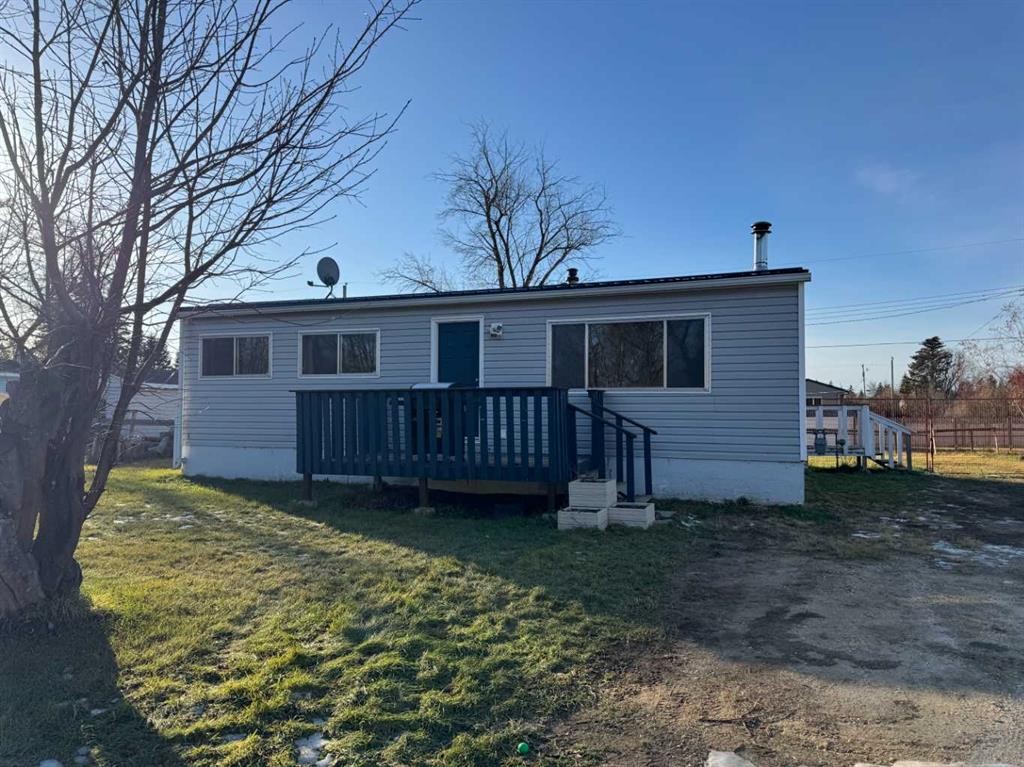 32 1 Street, Kinuso, AB - Outdoor