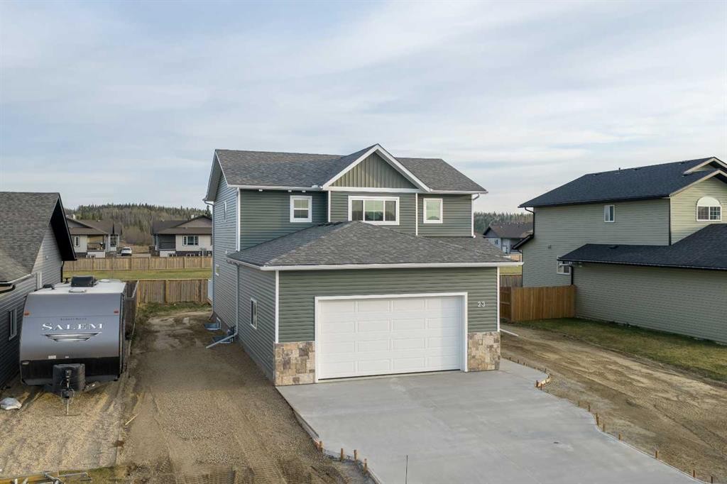 23 Riverdale Bend, Whitecourt, AB - Outdoor