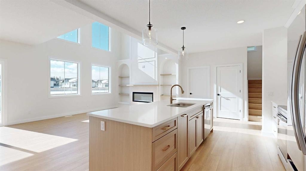 23 Riverdale Bend, Whitecourt, AB - Indoor Photo Showing Kitchen With Double Sink With Upgraded Kitchen