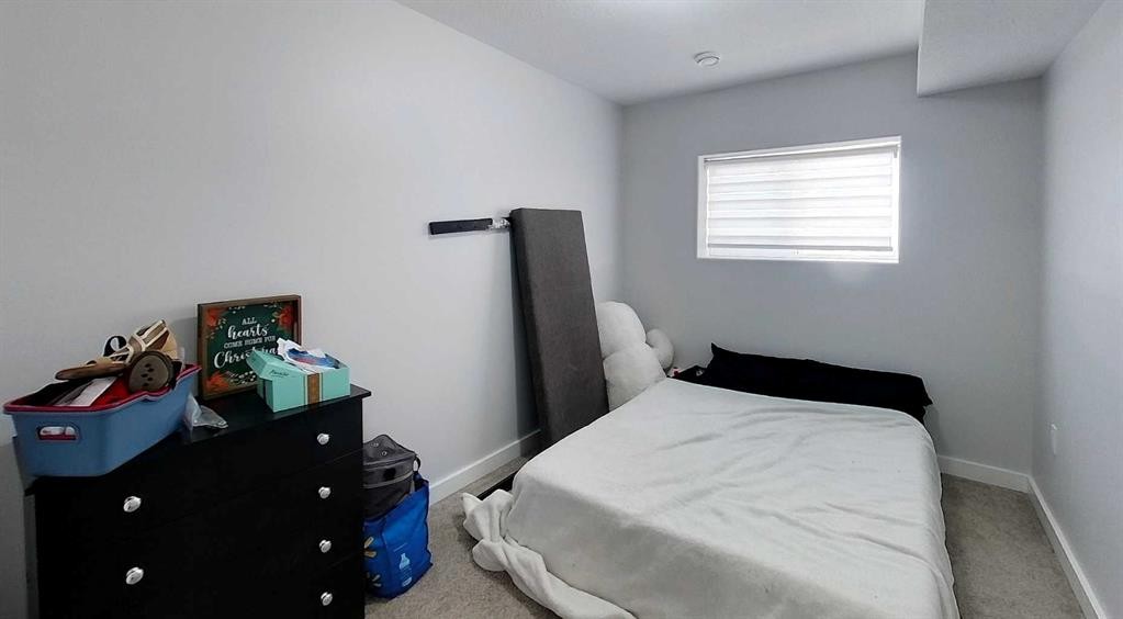 425 70 Street, Edson, AB - Indoor Photo Showing Bedroom