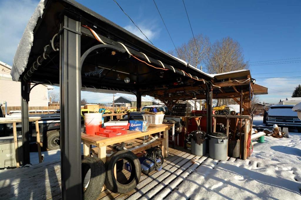 531 65 Street, Edson, AB - Outdoor