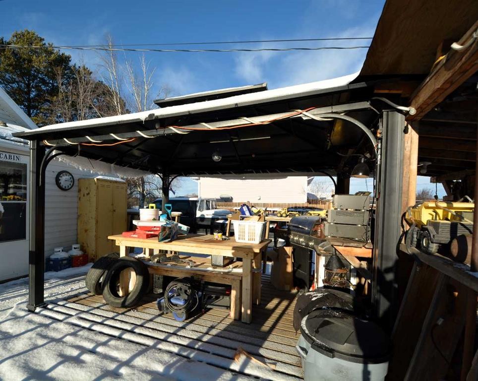 531 65 Street, Edson, AB - Outdoor