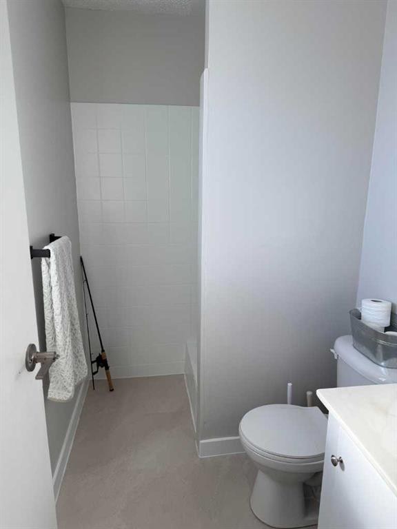 34 Wedow Drive, Whitecourt, AB - Indoor Photo Showing Bathroom