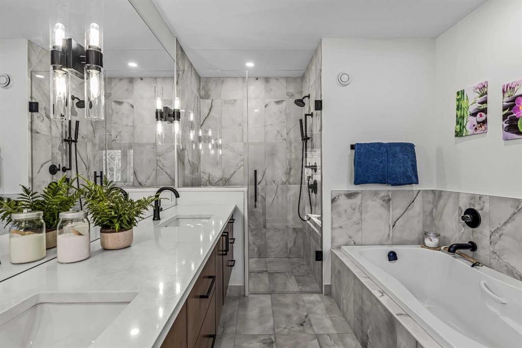 283C Three Sisters Drive, Canmore, AB - Indoor Photo Showing Bathroom