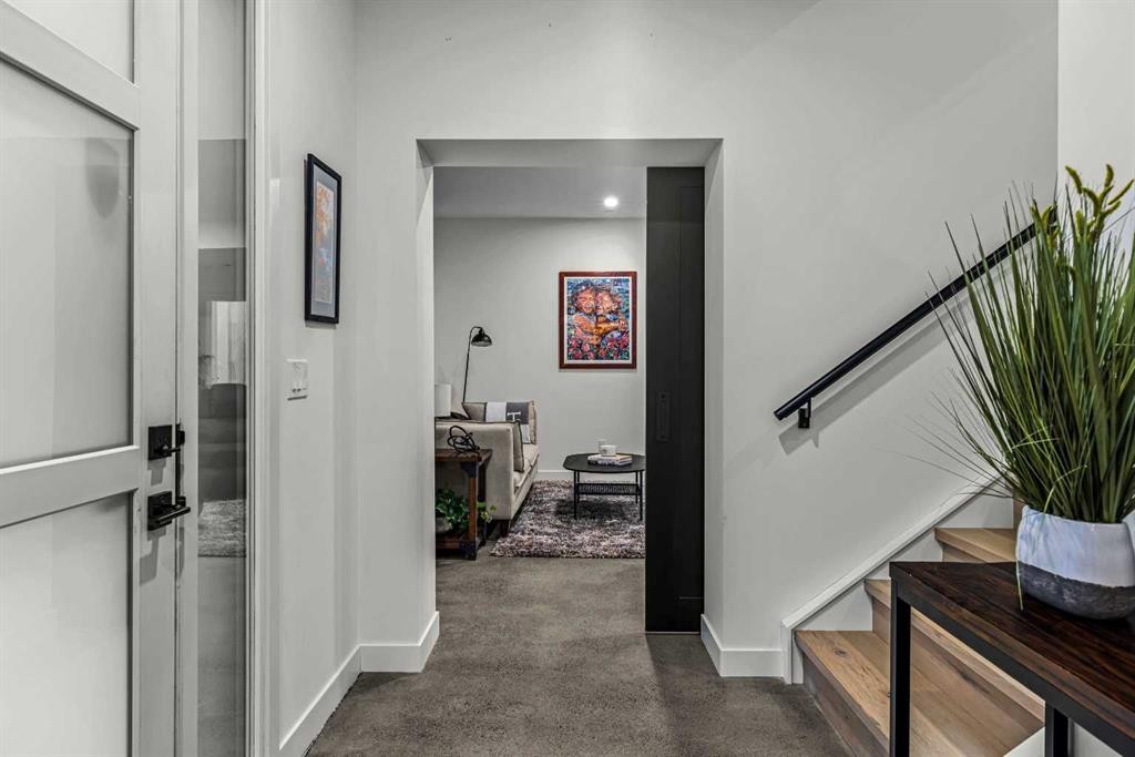 283C Three Sisters Drive, Canmore, AB - Indoor Photo Showing Other Room