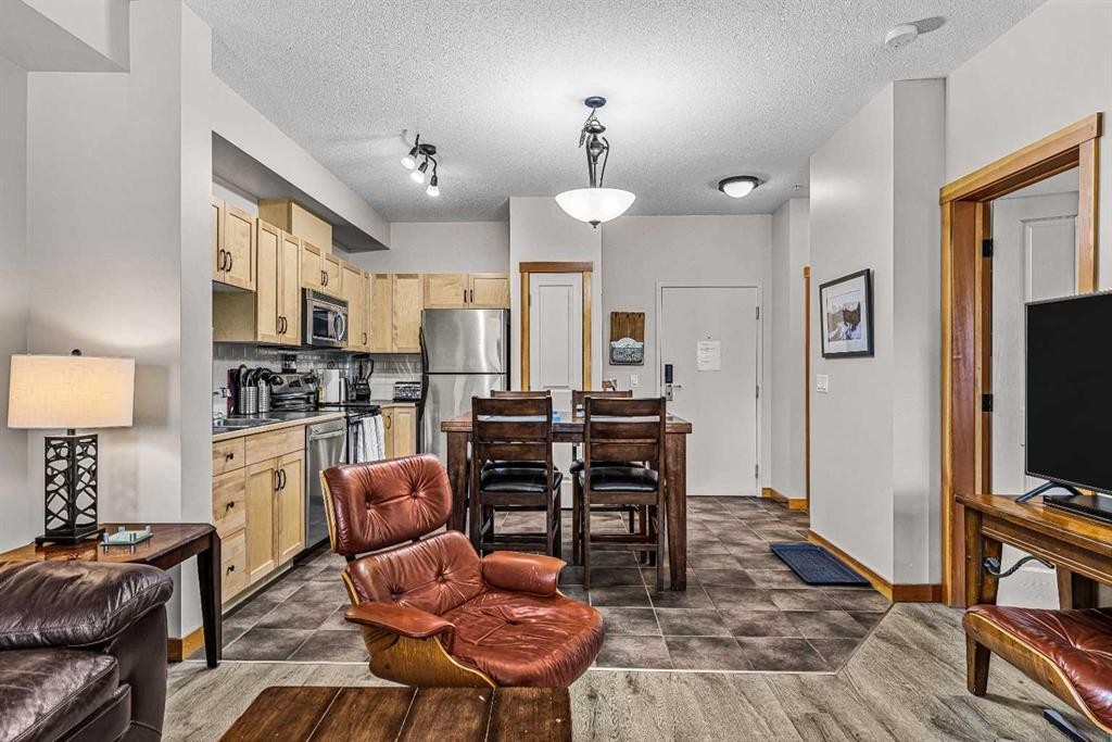 107-101 Montane Road Sw, Canmore, AB - Indoor