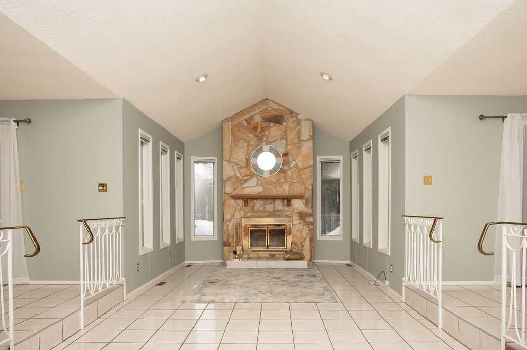 87, 231054 Township Road 623A, Rural Athabasca County, AB - Indoor With Fireplace