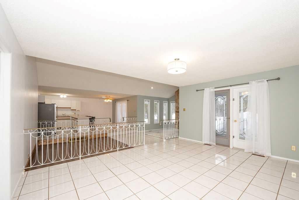 87, 231054 Township Road 623A, Rural Athabasca County, AB - Indoor Photo Showing Other Room