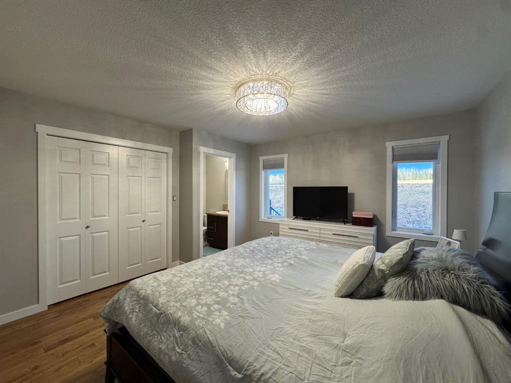 4316 18 Avenue, Edson, AB - Indoor Photo Showing Bedroom