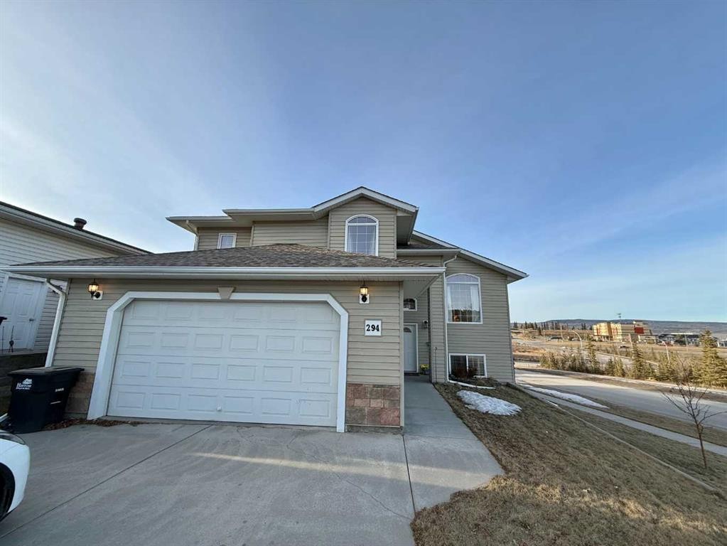 294 Tocher Avenue, Hinton, AB - Outdoor