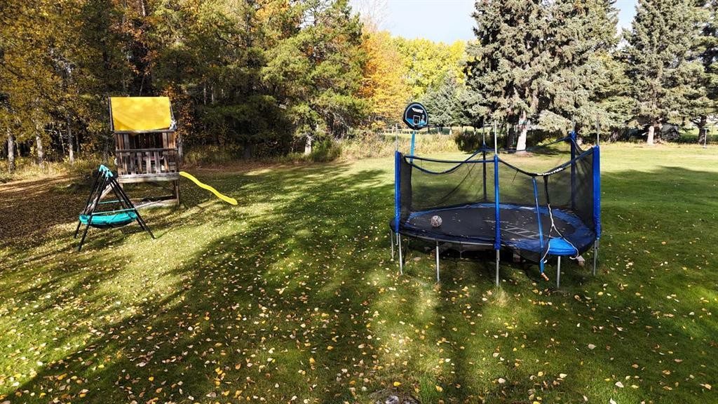 1808 63 Street, Edson, AB - Outdoor