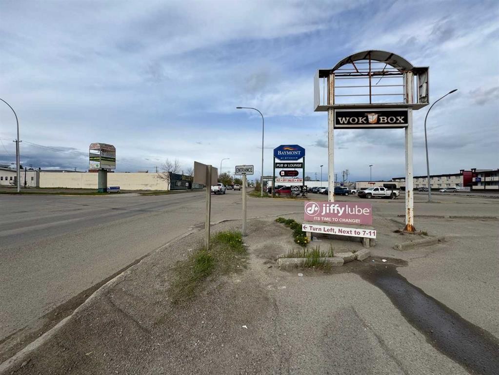 5103 2 Avenue, Edson, AB
