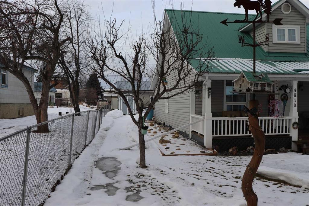 4810 9 Avenue, Edson, AB - Outdoor