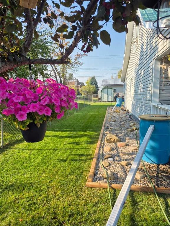 4810 9 Avenue, Edson, AB - Outdoor