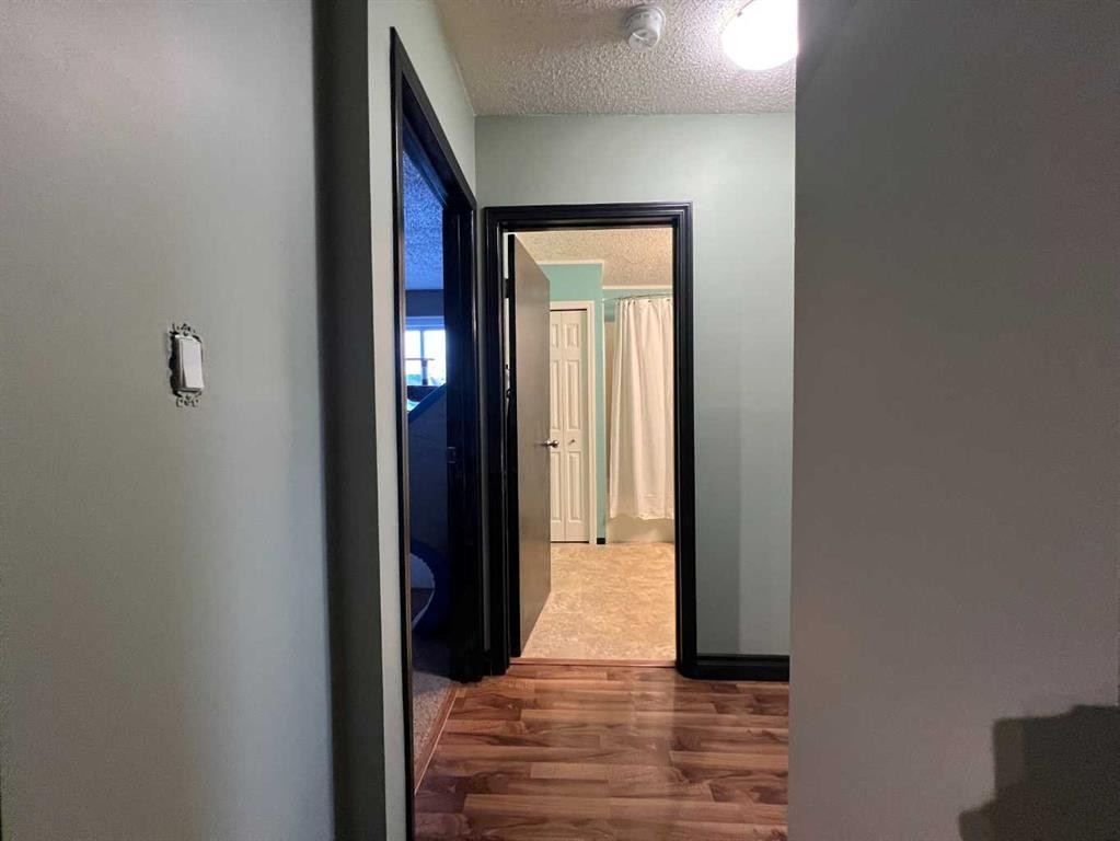 5021 10 Avenue, Edson, AB - Indoor Photo Showing Other Room