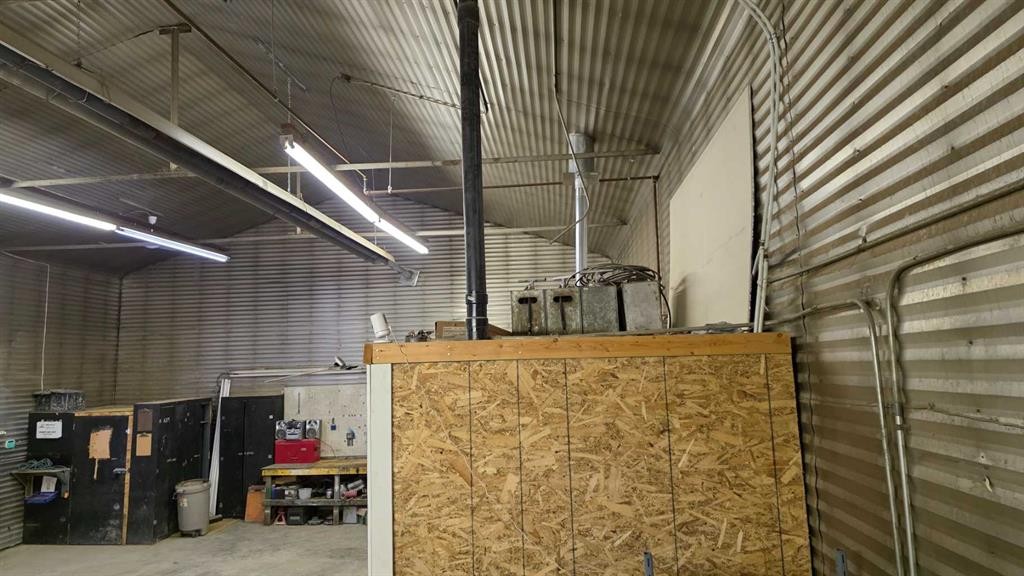 114 First Street, Fox Creek, AB