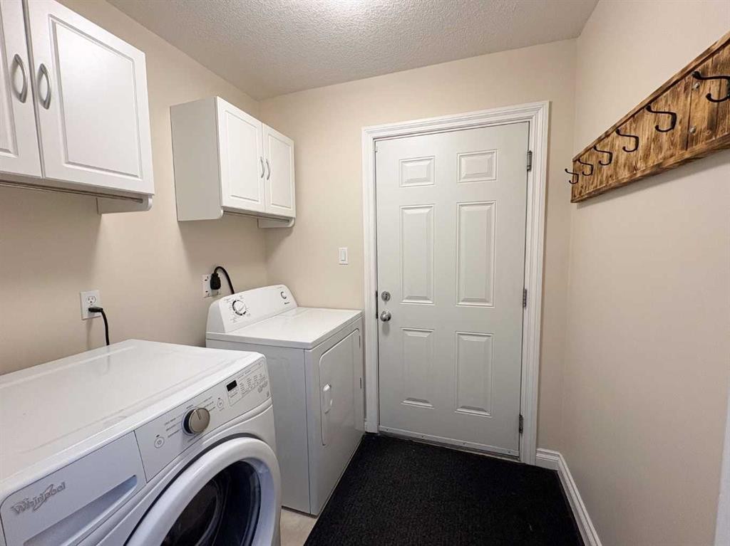 4122 48 Avenue, Mayerthorpe, AB - Indoor Photo Showing Laundry Room