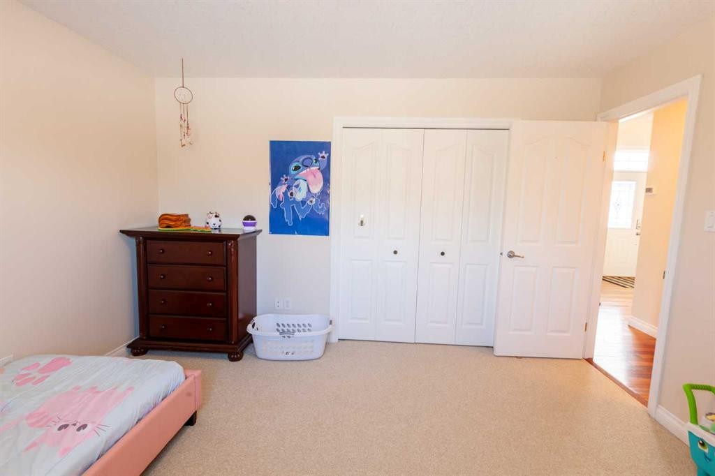 4122 48 Avenue, Mayerthorpe, AB - Indoor Photo Showing Bedroom