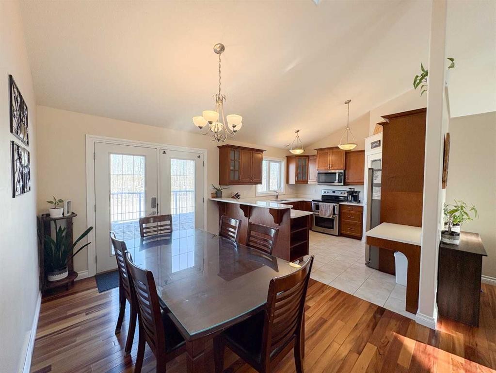 4122 48 Avenue, Mayerthorpe, AB - Indoor Photo Showing Dining Room