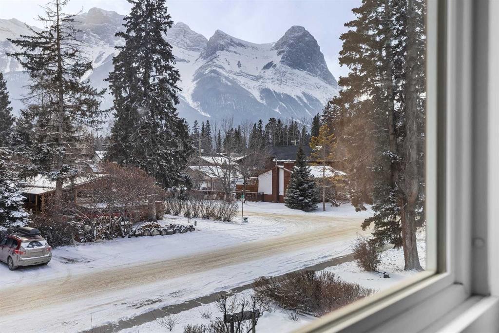 4-630 3Rd Street, Canmore, AB - Outdoor With View