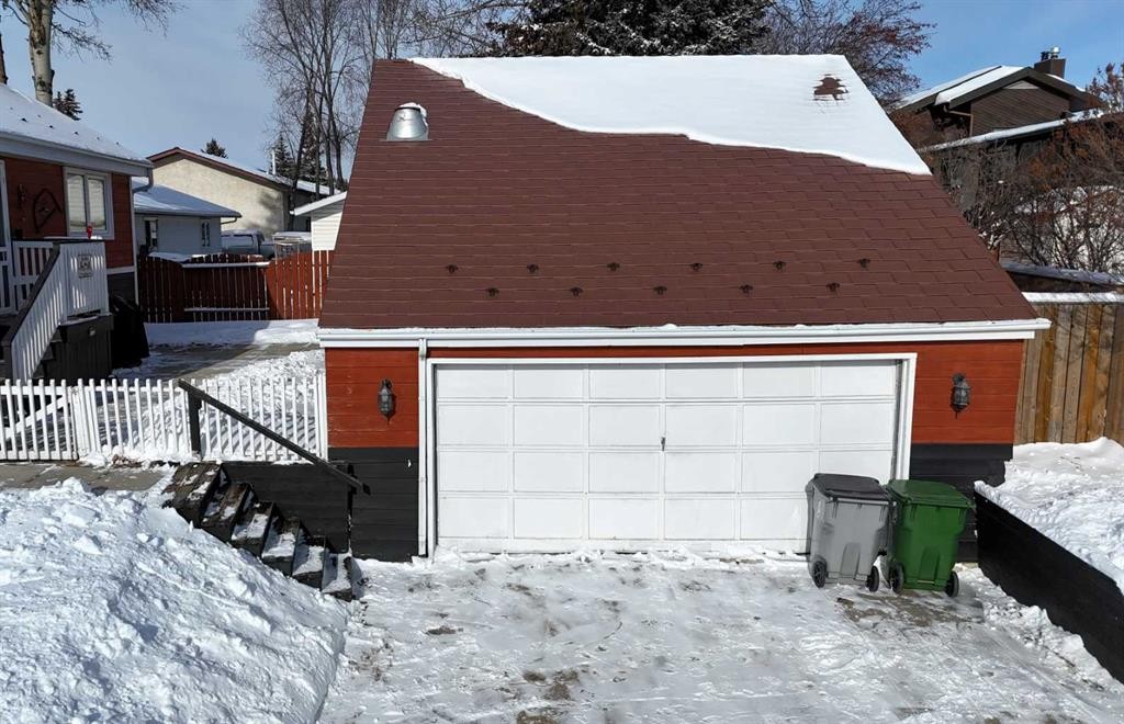 1401 54 Street, Edson, AB - Outdoor With Deck Patio Veranda With Exterior