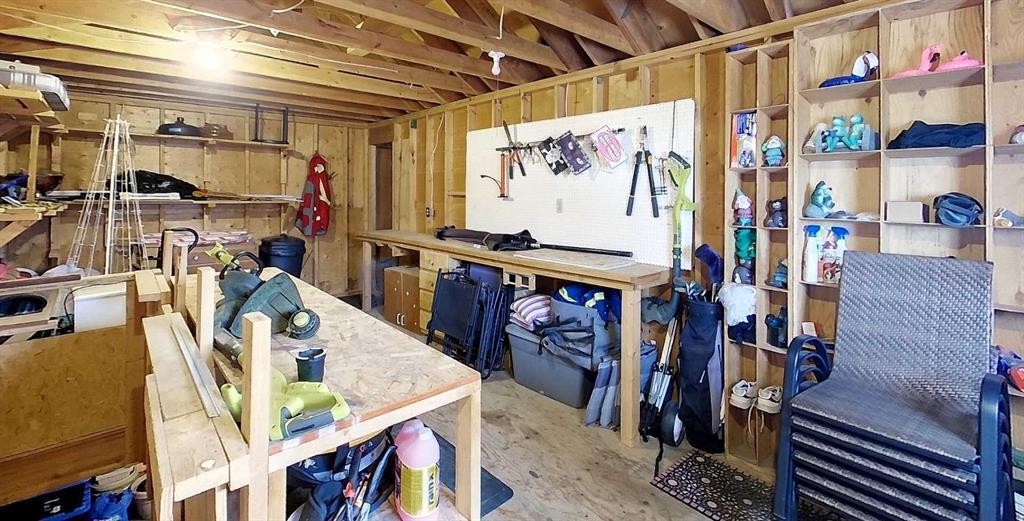 1401 54 Street, Edson, AB - Indoor Photo Showing Basement