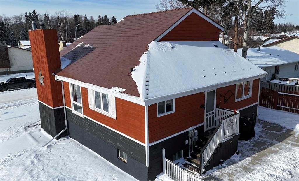 1401 54 Street, Edson, AB - Outdoor With Exterior