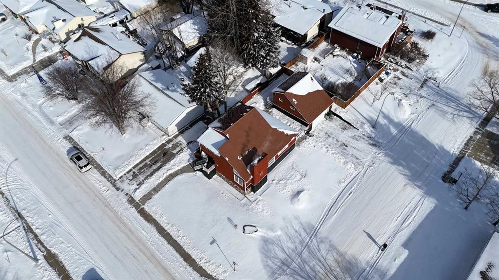 1401 54 Street, Edson, AB - Outdoor