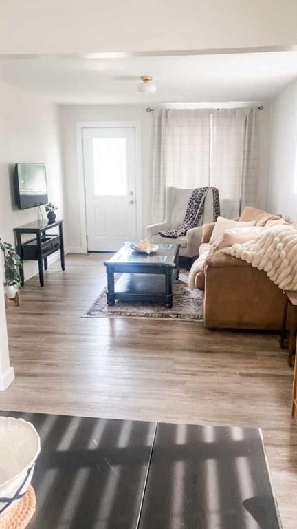 6616 5 Avenue, Edson, AB - Indoor