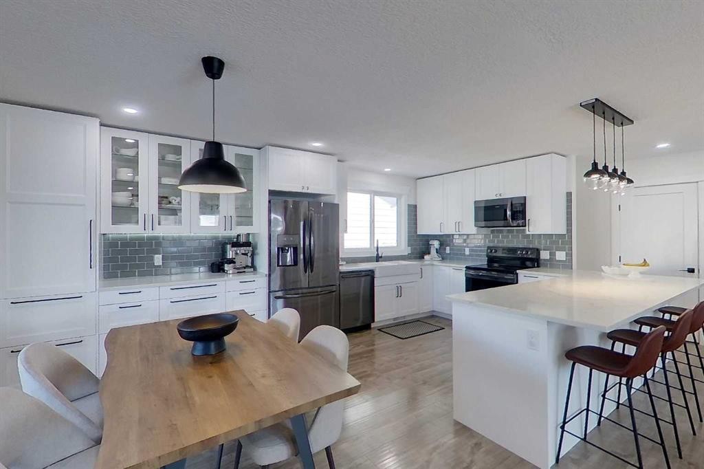 337 3 Avenue Nw, Slave Lake, AB - Indoor