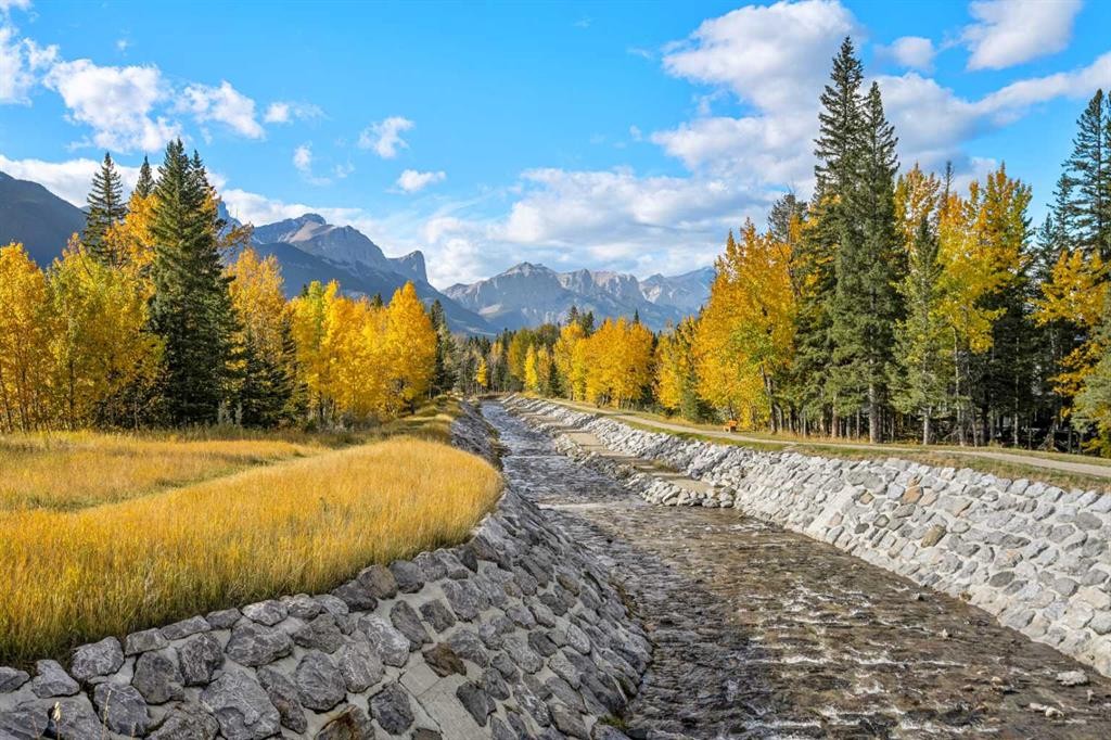 2206-250 2 Avenue, Dead Man'S Flats, AB - Outdoor With View