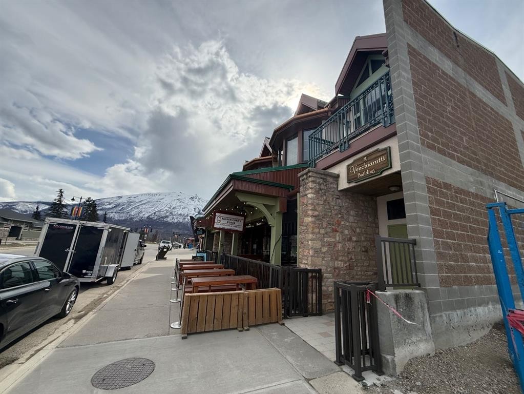 630 Connaught Drive, Jasper, AB