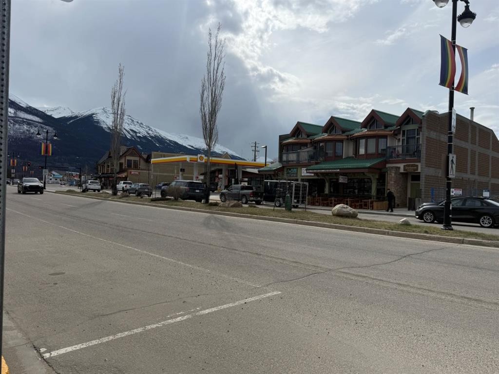 630 Connaught Drive, Jasper, AB