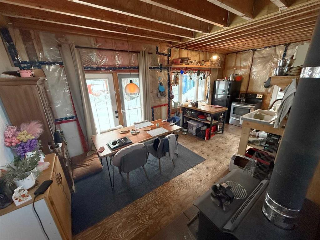 683023 Range Road 231, Rural Athabasca County, AB - Indoor