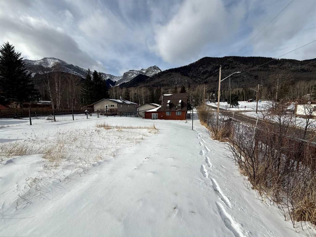 4933 Centre Street, Brule, AB - Outdoor