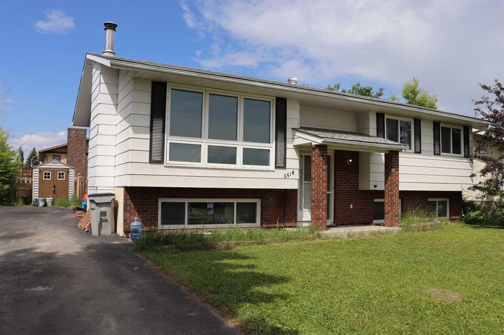 5518 13 Avenue, Edson, AB - Outdoor With Facade