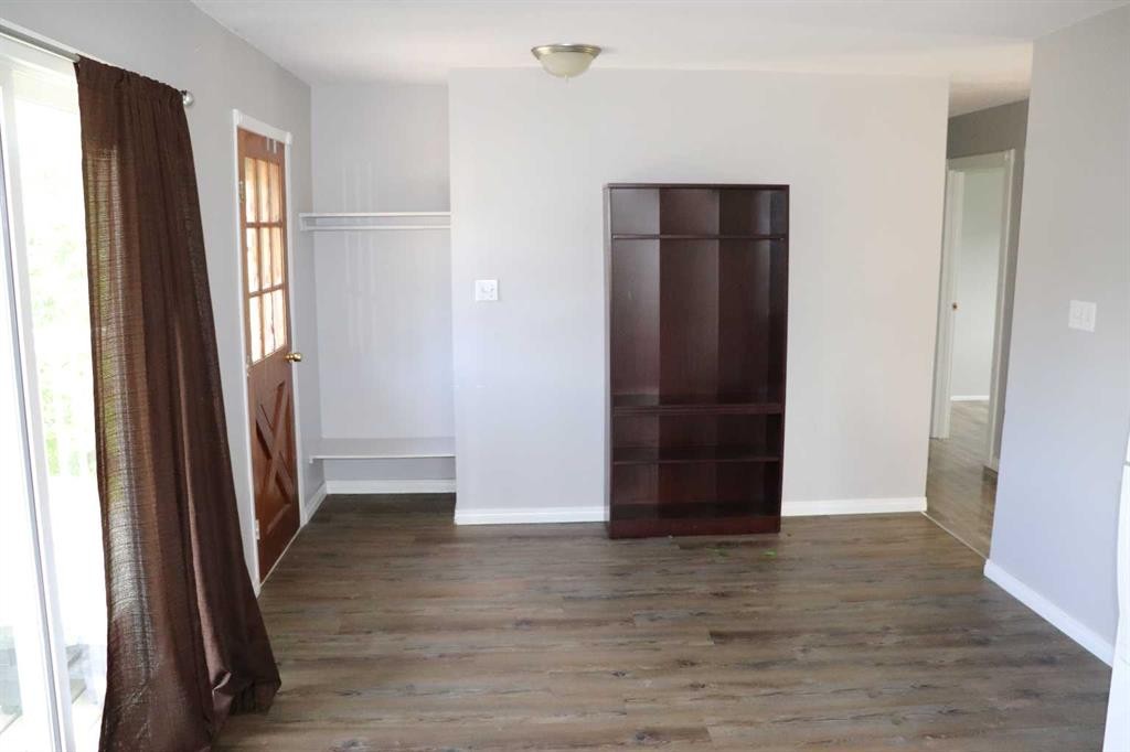 5518 13 Avenue, Edson, AB - Indoor Photo Showing Other Room