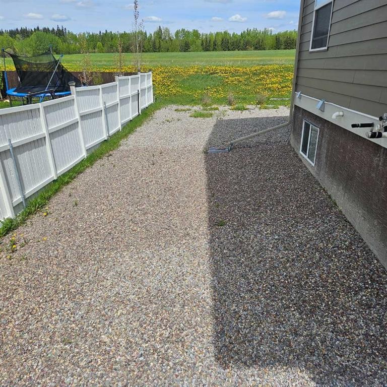 4322 18 Avenue, Edson, AB - Outdoor