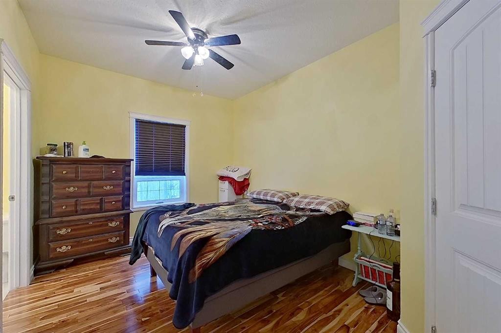 4417 54 St, Athabasca, AB - Indoor Photo Showing Bedroom