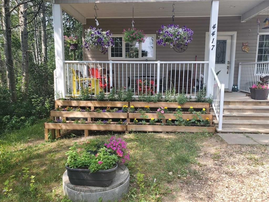 4417 54 St, Athabasca, AB - Outdoor With Deck Patio Veranda